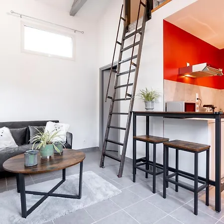 Le Petit Angoumoisin אנגולם